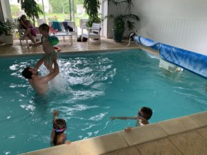 Piscine on s'amuse bien!